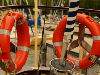 Az Őszöd motoros- vitorlás