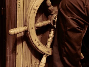 Az Őszöd motoros- vitorlás