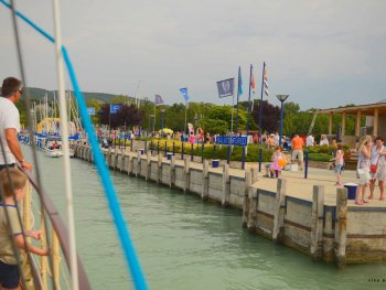 Az Őszöd motoros- vitorlás